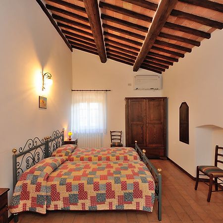 Relais Borgo Torale Hotel Passignano sul Trasimeno Exterior photo