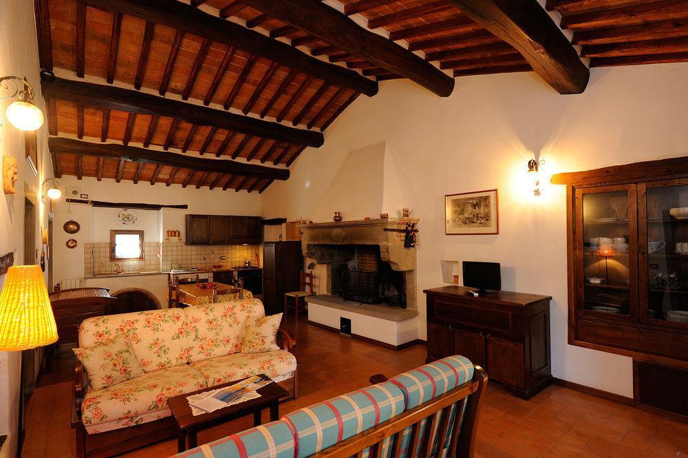 Relais Borgo Torale Hotel Passignano sul Trasimeno Exterior photo