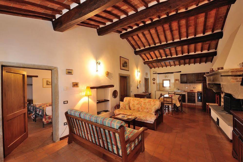 Relais Borgo Torale Hotel Passignano sul Trasimeno Exterior photo