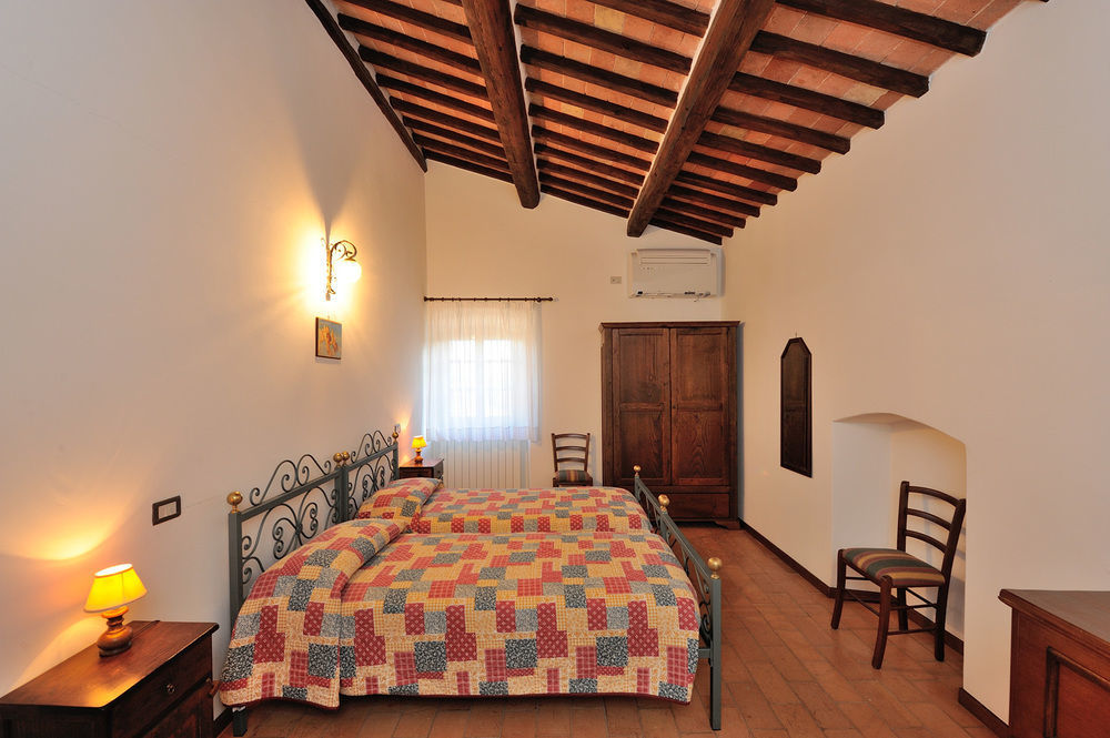 Relais Borgo Torale Hotel Passignano sul Trasimeno Exterior photo