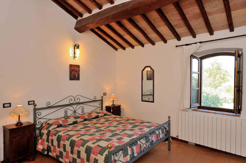 Relais Borgo Torale Hotel Passignano sul Trasimeno Exterior photo
