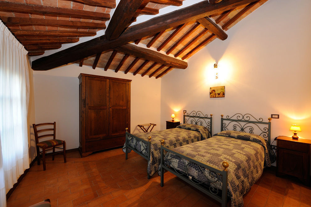 Relais Borgo Torale Hotel Passignano sul Trasimeno Exterior photo