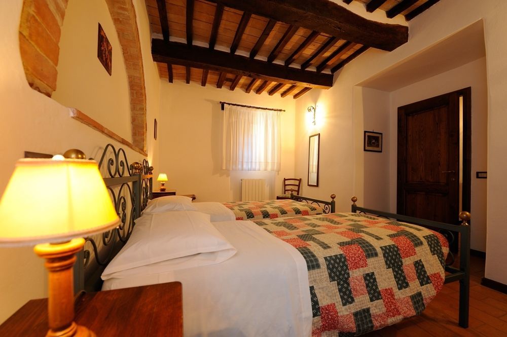 Relais Borgo Torale Hotel Passignano sul Trasimeno Exterior photo